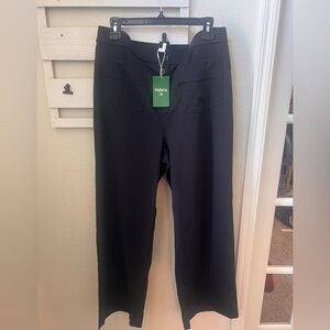 Halara Black Athleisure Pants Button Front Stretchy – NWT – Size XL